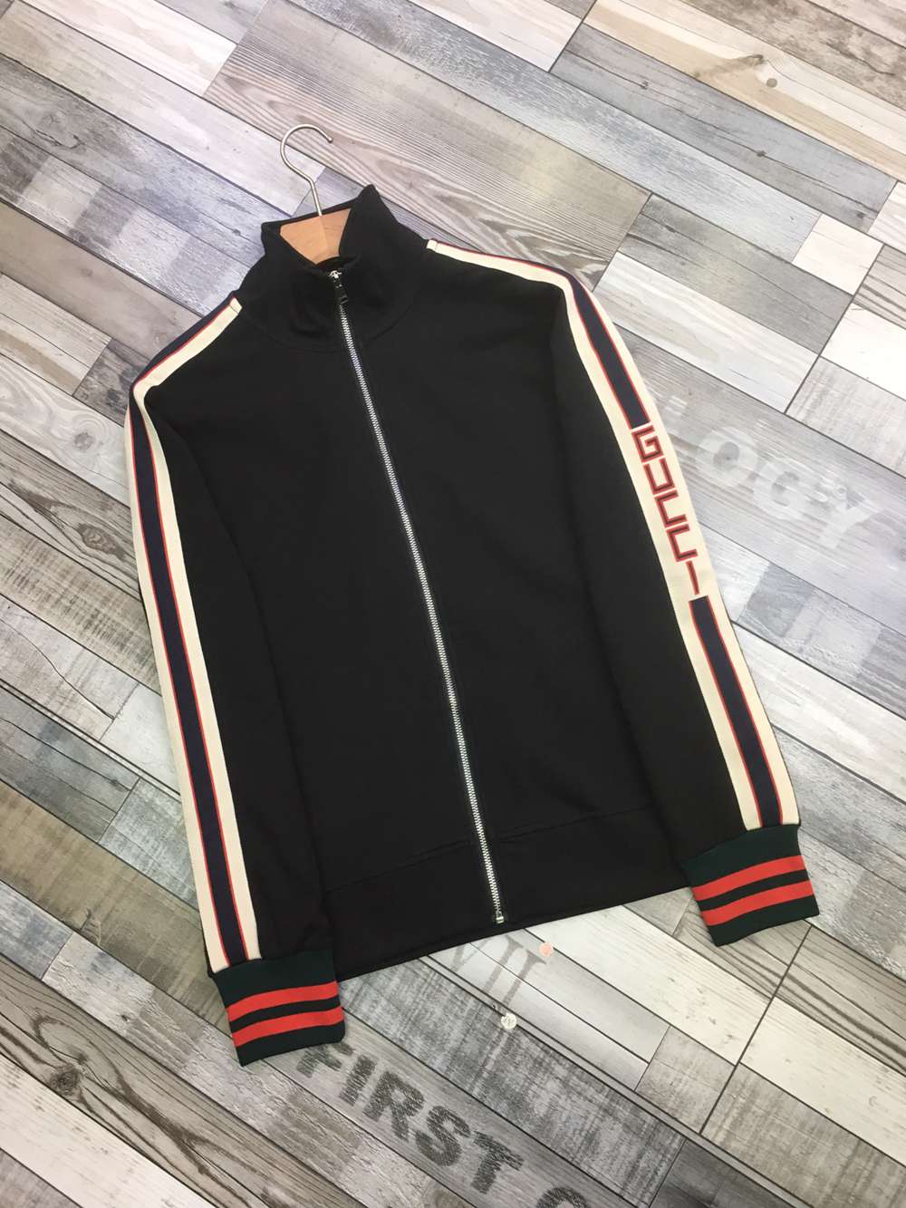 Gvc*1 suit